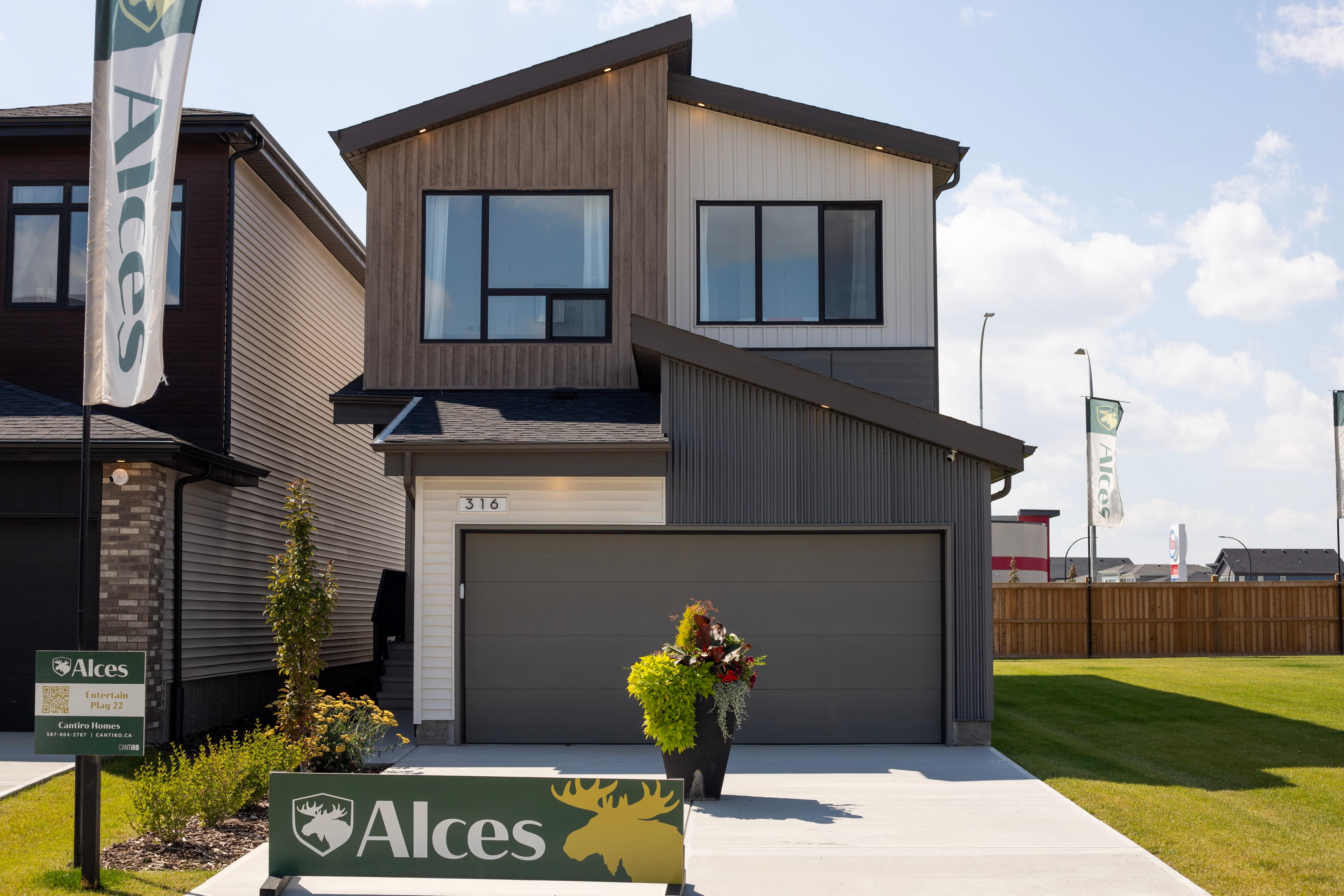Residential architectural photography of an Edmonton-metro home, by Blake Dahl