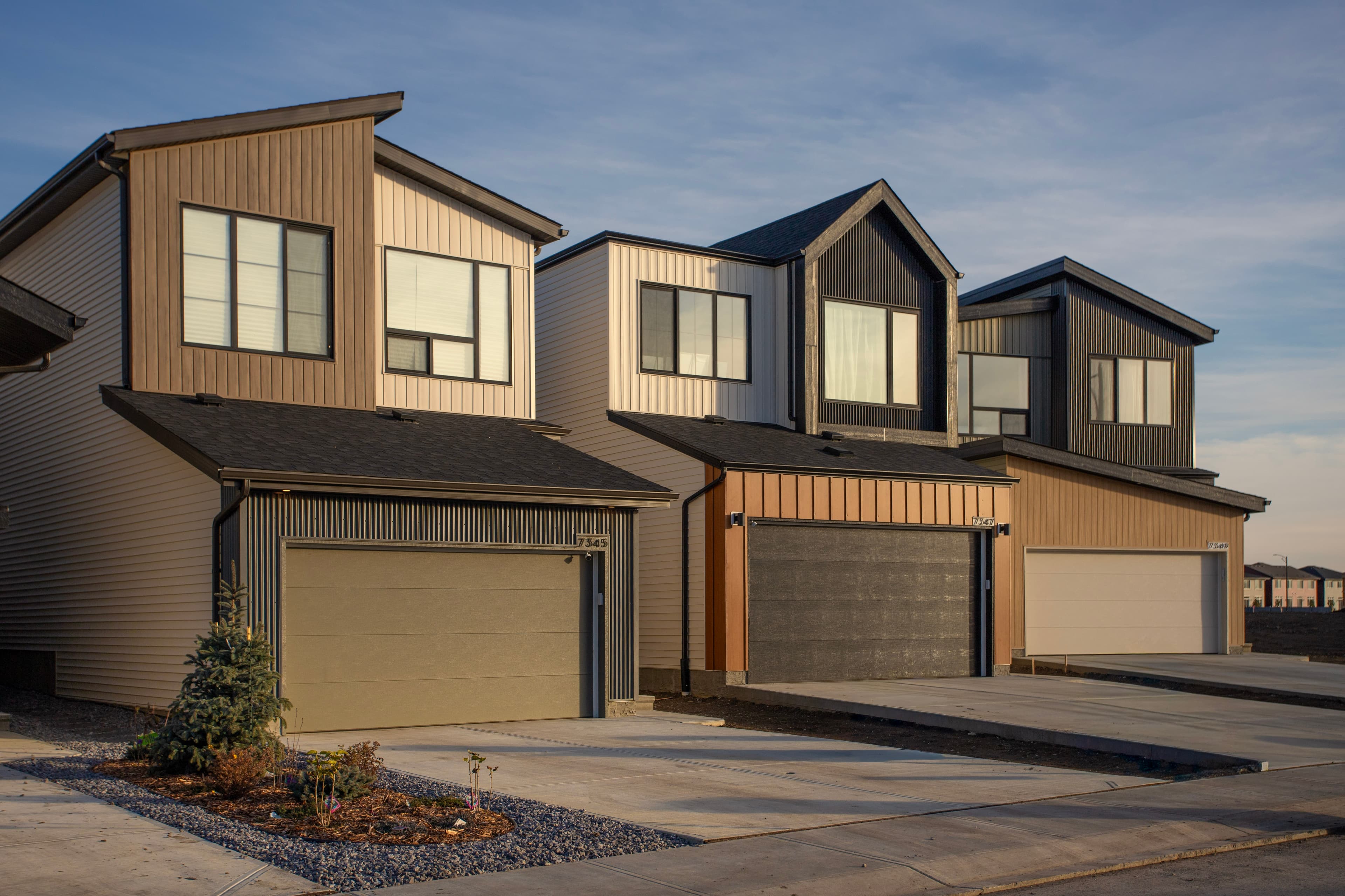 Residential architectural photography of an Edmonton-metro home, by Blake Dahl